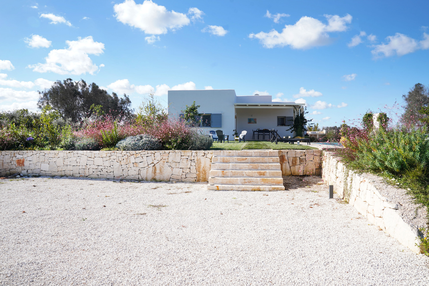 863235f85b86c99a375499c78f320d9dcc73d1541cd163efa98aa2b24e17a14b